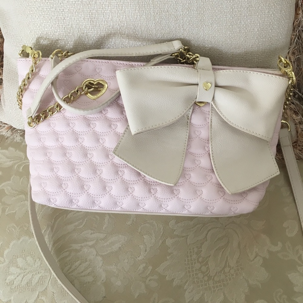 Betsy Johnson purse/ cross body bag. NWOT